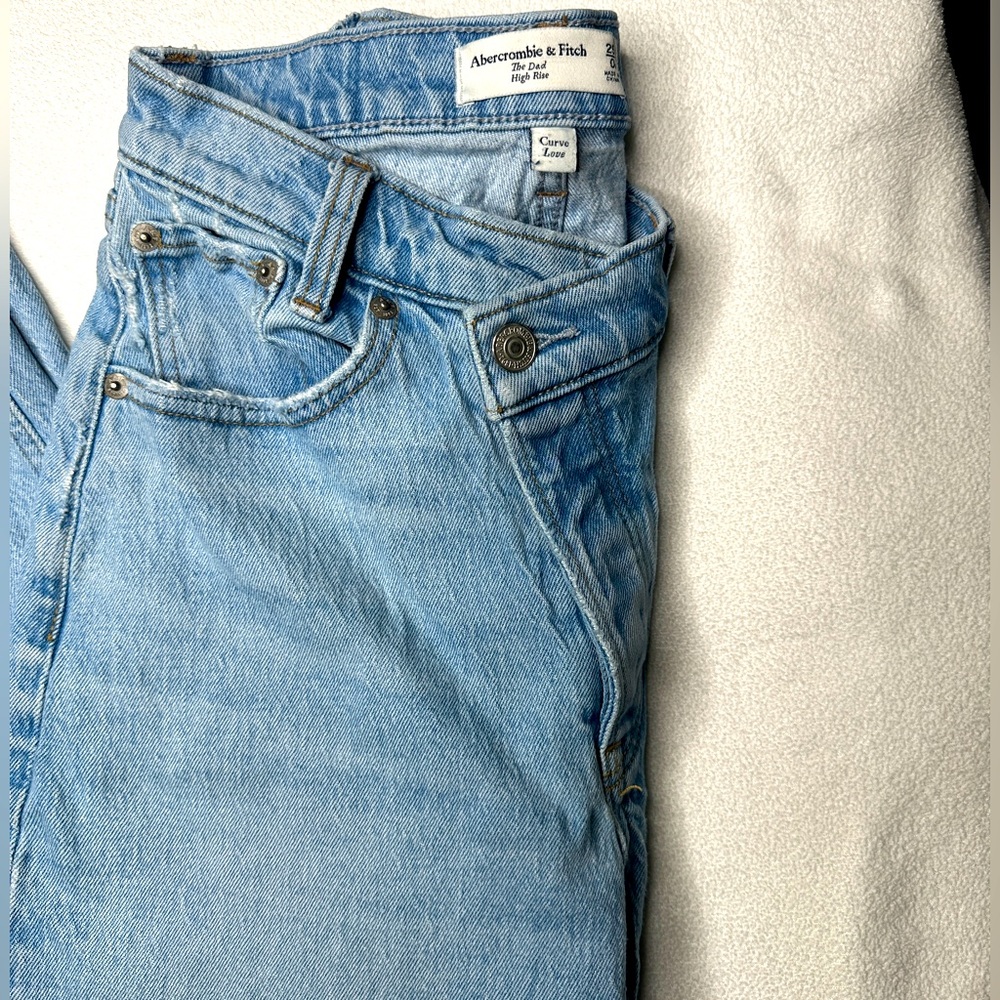 Abercrombie & Fitch The Dad High Rise Criss Cross Waistband •Curve Love• - Picture 8 of 11
